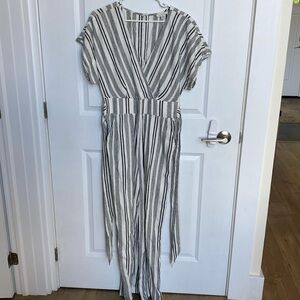 American Eagle Jump Suit
